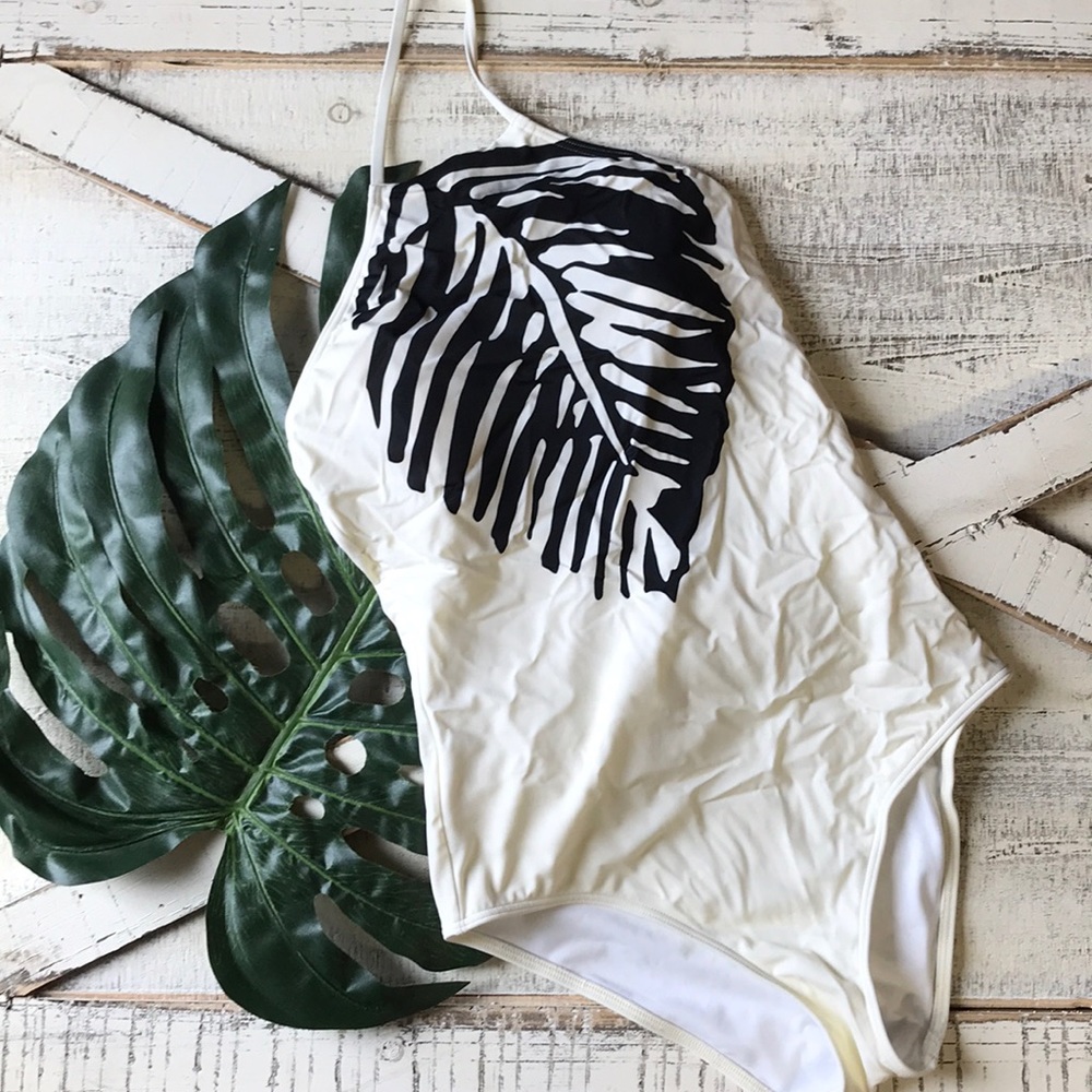 Victoria’s Secret palm leaf one piece m l monstera
